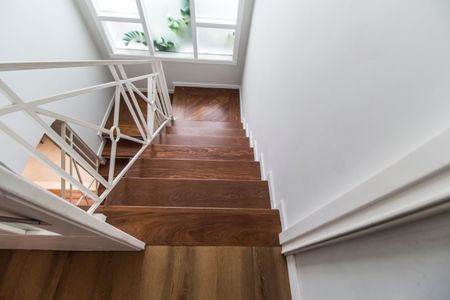 Casa à venda com 460m², 4 quartos e 4 vagasEscada