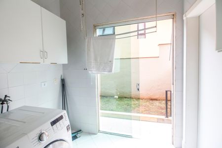 Casa à venda com 460m², 4 quartos e 4 vagasÁrea de Serviço