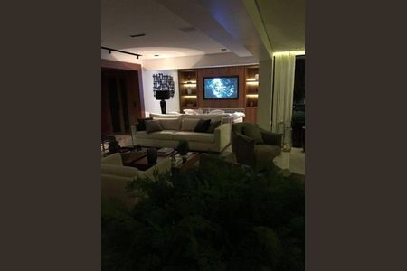 Apartamento à venda com 3 quartos, 205m² em Jardim Vitória Régia, São Paulo