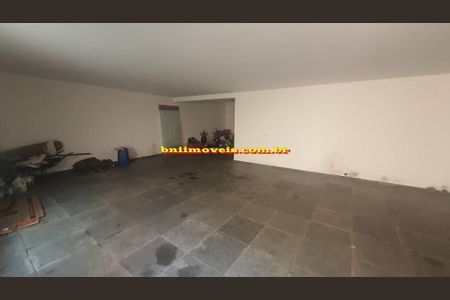 Casa à venda com 4 quartos, 500m² em Jardim Leonor, São Paulo