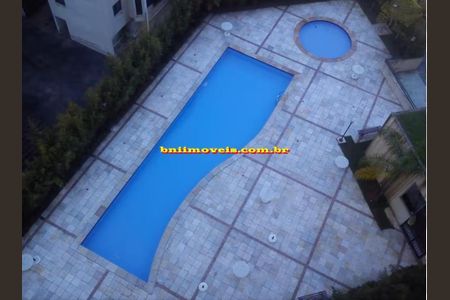 Apartamento à venda com 47m², 1 quarto e 1 vaga