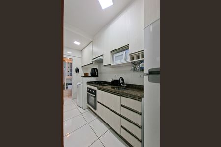 Apartamento para alugar com 75m², 2 quartos e 1 vagaCozinha 