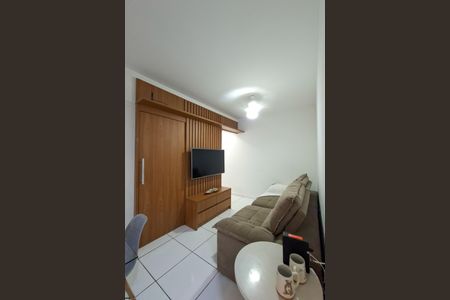 Sala de apartamento para alugar com 2 quartos, 75m² em Vila Caiçara, Praia Grande