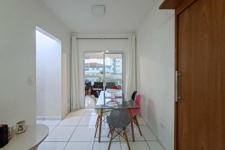 Apartamento para alugar com 75m², 2 quartos e 1 vagaSala