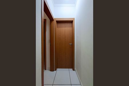 Apartamento para alugar com 75m², 2 quartos e 1 vagaHall