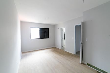 Apartamento à venda com 102m², 3 quartos e 2 vagas Apartamento à venda com 102m², 3 quartos e 2 vagasSuíte