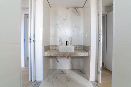 Apartamento à venda com 102m², 3 quartos e 2 vagas Apartamento à venda com 102m², 3 quartos e 2 vagasBanheiro Social