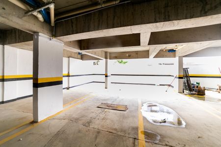 Apartamento à venda com 102m², 3 quartos e 2 vagas Apartamento à venda com 102m², 3 quartos e 2 vagasGaragem