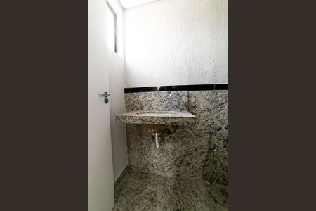 Apartamento à venda com 104m², 3 quartos e 3 vagas Apartamento à venda com 104m², 3 quartos e 3 vagasLavabo