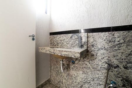 Apartamento à venda com 104m², 3 quartos e 3 vagas Apartamento à venda com 104m², 3 quartos e 3 vagasLavabo