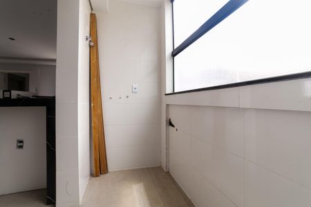 Apartamento à venda com 104m², 3 quartos e 3 vagas Apartamento à venda com 104m², 3 quartos e 3 vagasÁrea de Serviço