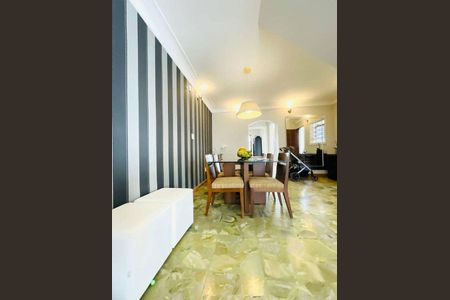 Casa à venda com 4 quartos, 300m² em Brooklin, São Paulo