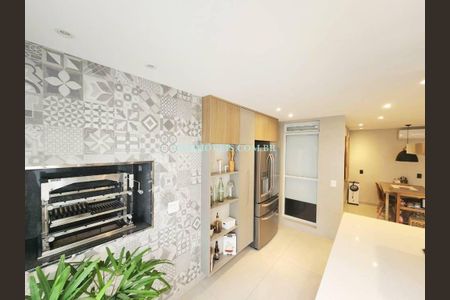 Apartamento à venda com 218m², 4 quartos e 4 vagas