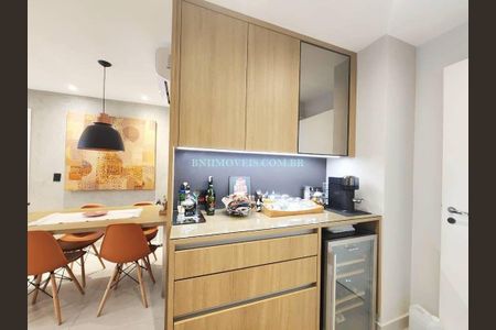 Apartamento à venda com 218m², 4 quartos e 4 vagas