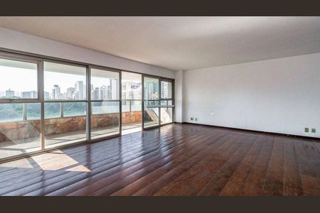 Apartamento à venda com 3 quartos, 226m² em Pinheiros, São Paulo