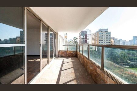 Apartamento à venda com 226m², 3 quartos e 3 vagas