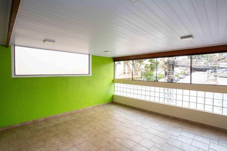 Casa para alugar com 100m², 2 quartos e 1 vagaVaranda