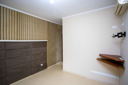 Quarto Suite 1 de casa para alugar com 2 quartos, 100m² em Cidade Ademar, Diadema