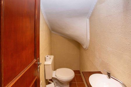 Casa para alugar com 100m², 2 quartos e 1 vagaLavabo