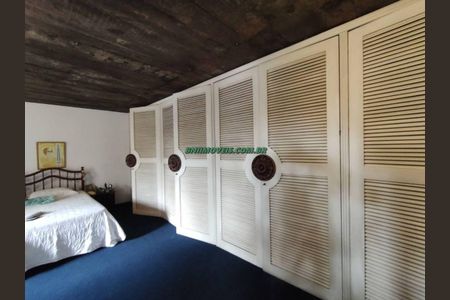 Casa à venda com 650m², 2 quartos e 5 vagas