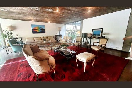 Casa à venda com 2 quartos, 650m² em Jardim Guedala, São Paulo