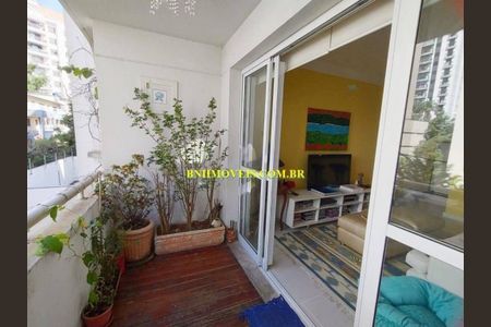 Apartamento à venda com 2 quartos, 74m² em Real Parque, São Paulo