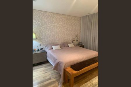 Casa à venda com 4 quartos, 350m² em Jardim Panorama, São Paulo