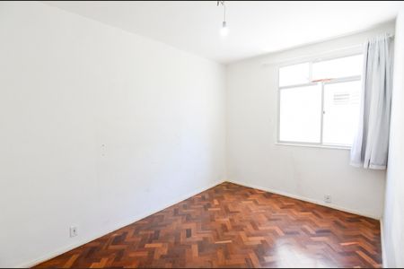 Apartamento para alugar com 80m², 2 quartos e 1 vaga Apartamento para alugar com 80m², 2 quartos e 1 vagaQuarto 2