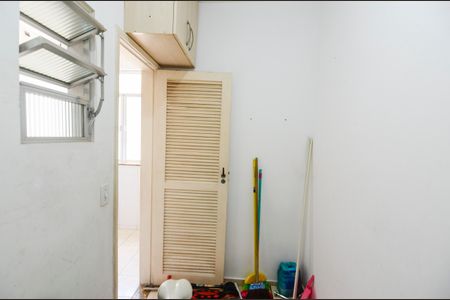 Apartamento para alugar com 80m², 2 quartos e 1 vaga Apartamento para alugar com 80m², 2 quartos e 1 vagaQuarto de Serviço