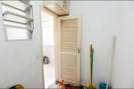 Apartamento para alugar com 80m², 2 quartos e 1 vaga Apartamento para alugar com 80m², 2 quartos e 1 vagaQuarto de Serviço