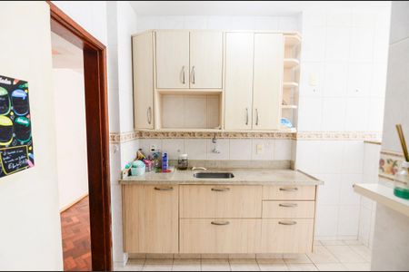 Apartamento para alugar com 80m², 2 quartos e 1 vaga Apartamento para alugar com 80m², 2 quartos e 1 vagaCozinha
