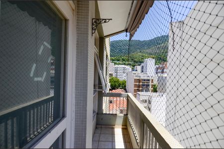 Sala de apartamento para alugar com 2 quartos, 80m² em Tijuca, Rio de Janeiro