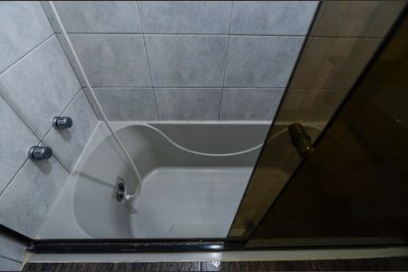 Apartamento para alugar com 80m², 2 quartos e 1 vaga Apartamento para alugar com 80m², 2 quartos e 1 vagaBanheiro 1