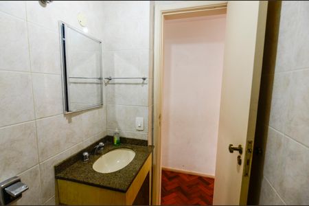 Apartamento para alugar com 80m², 2 quartos e 1 vaga Apartamento para alugar com 80m², 2 quartos e 1 vagaBanheiro 2