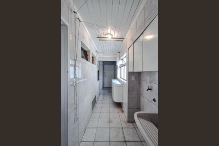 Apartamento à venda com 117m², 3 quartos e 1 vagaÁrea de Serviço