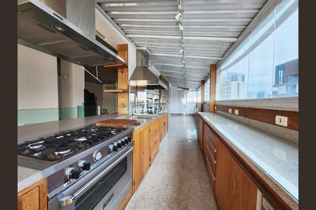 Apartamento à venda com 4 quartos, 420m² em Vila Nova Conceição, São Paulo