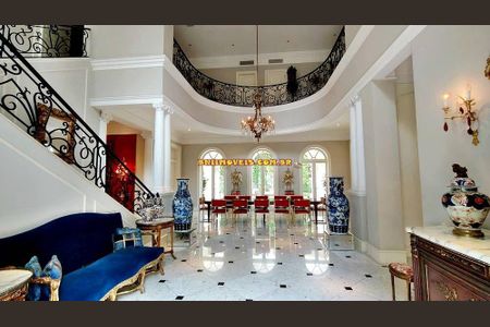 Casa à venda com 5 quartos, 200m² em Morumbi, São Paulo