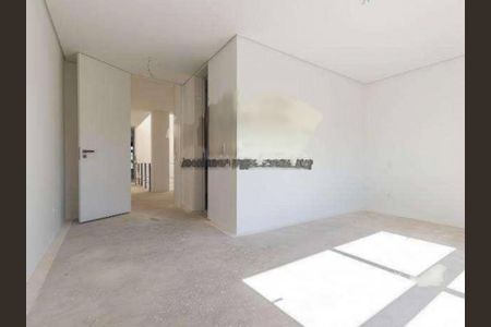 Casa à venda com 4 quartos, 845m² em Chácara Santo Antônio, São Paulo