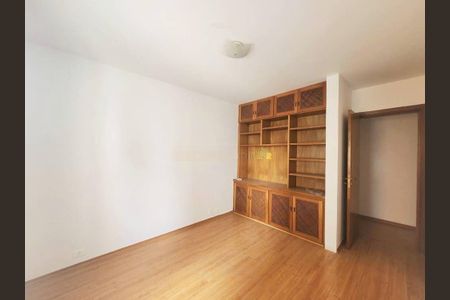 Apartamento à venda com 3 quartos, 144m² em Vila Nova Conceição, São Paulo