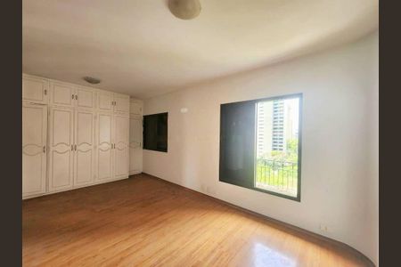 Apartamento à venda com 3 quartos, 144m² em Vila Nova Conceição, São Paulo