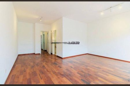 Casa à venda com 3 quartos, 1000m² em Morumbi, São Paulo