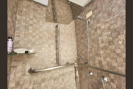 Apartamento à venda com 4 quartos, 300m² em Santa Cecilia, São Paulo