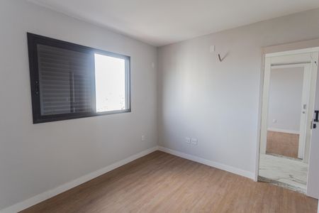 Apartamento à venda com 207m², 3 quartos e 3 vagasSemi-Suíte 1
