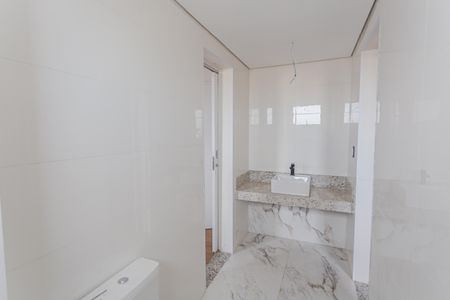 Apartamento à venda com 207m², 3 quartos e 3 vagasBanheiro da Semi-Suíte 1 e 2 