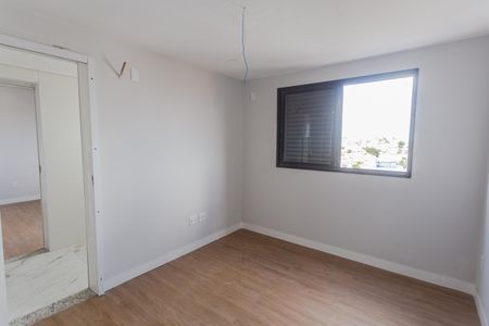 Apartamento à venda com 207m², 3 quartos e 3 vagasSemi-Suíte 2