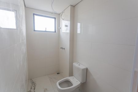 Apartamento à venda com 207m², 3 quartos e 3 vagasBanheiro da Semi-Suíte 1 e 2 