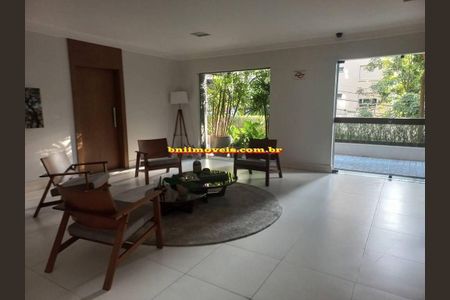 Apartamento à venda com 3 quartos, 131m² em Jardim Vitória Régia, São Paulo