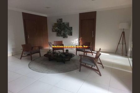 Apartamento à venda com 3 quartos, 131m² em Jardim Vitória Régia, São Paulo