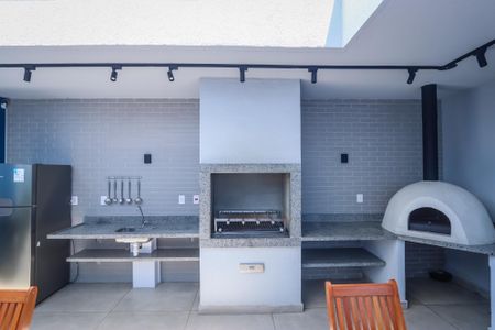 Apartamento à venda com 28m², 1 quarto e 1 vaga Apartamento à venda com 28m², 1 quarto e 1 vagaÁrea comum - Churrasqueira