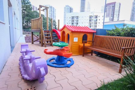 Apartamento à venda com 28m², 1 quarto e 1 vaga Apartamento à venda com 28m², 1 quarto e 1 vagaÁrea comum - Playground Kids
